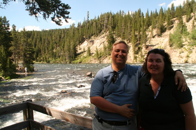 Trip (156).JPG - Ken and Sharon at the Yellowstone River